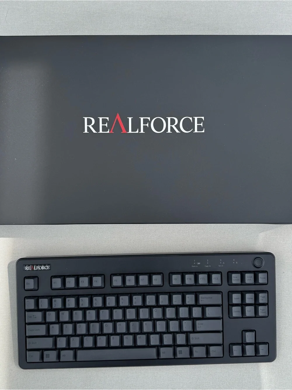 REALFORCE R3 R3HD13 Black Topre 30g Silent Wireless Keyboard 87 Key Complete Box